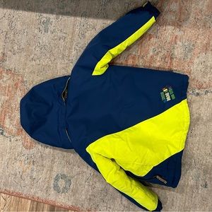 Boys ski/snowboard jacket and overalls. Snow Dragon by Boulder Gear